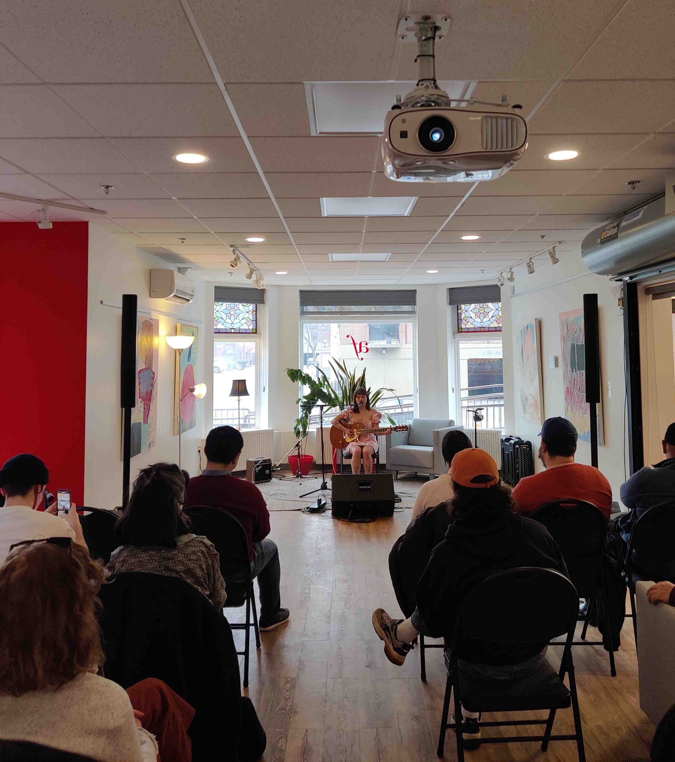 A musician performs at the Allaince Francaise Ottawa